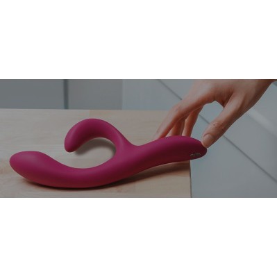 We-Vibe Nova 2 Vibrator - Fuchsia