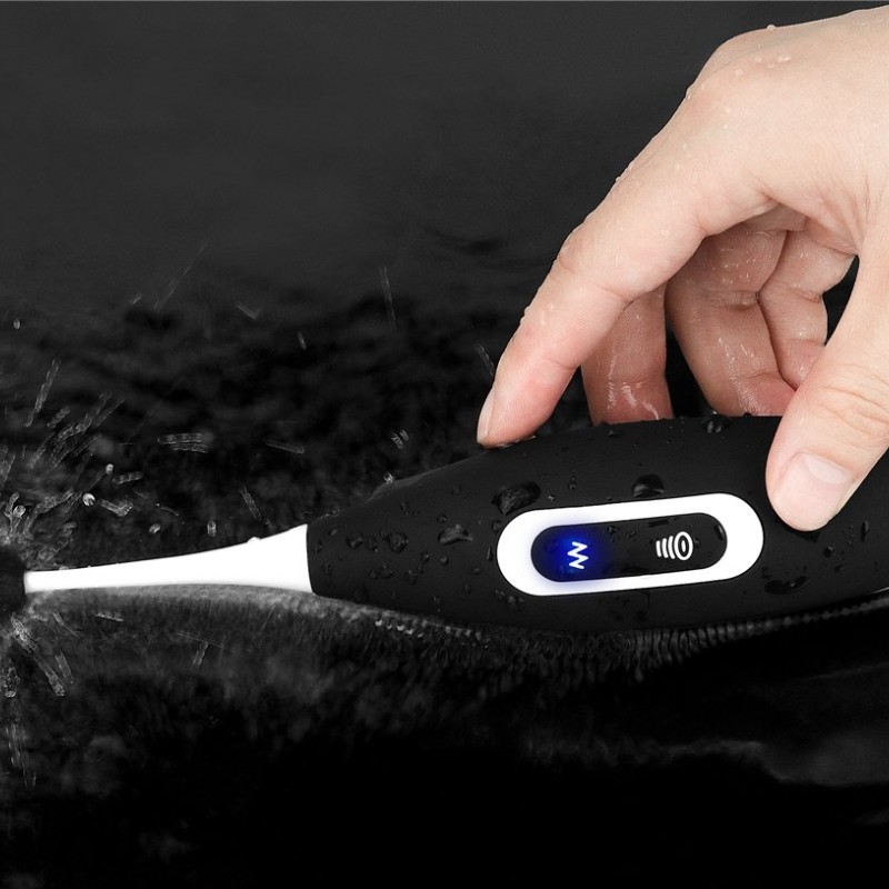 Lovetoy IJOY Clit Pro Vibrator - Black