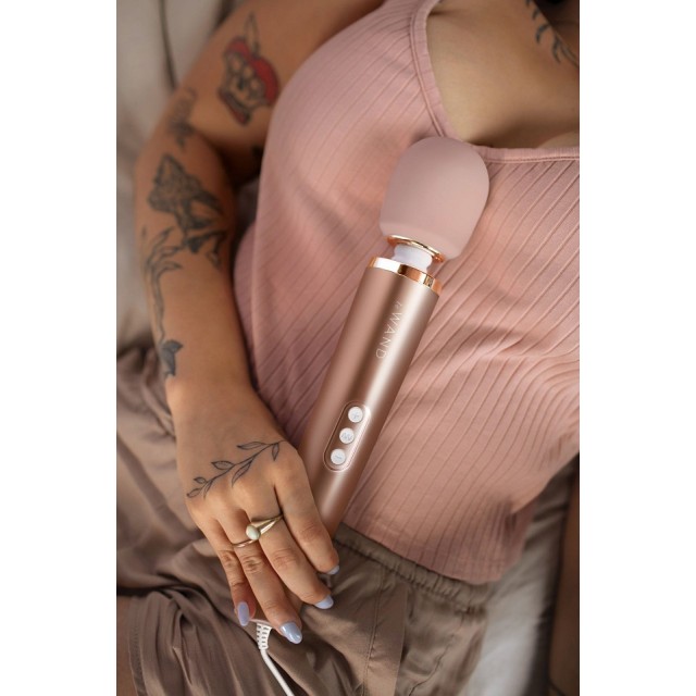 Le Wand Powerful Plug-In Massager - Rose Gold