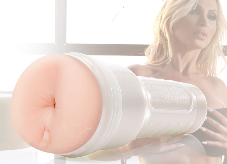 Fleshlight - Nikki Benz Reign Masturbator photo-3