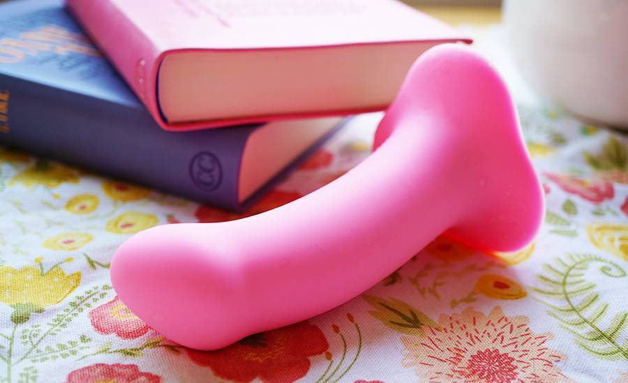 Fun Factory - Amor - Candy Rose photo-6