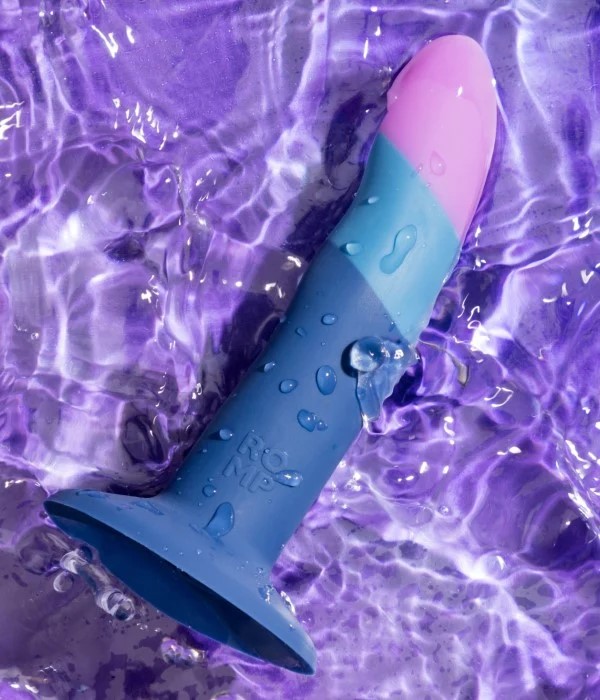 Romp - Piccolo Dildo - Blue photo-6 Romp - Piccolo Dildo - Blue photo-6