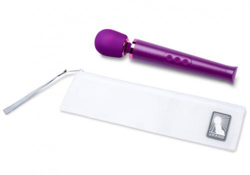 Le Wand - Petite Rechargeable Vibrating Massager - Cherry photo-3