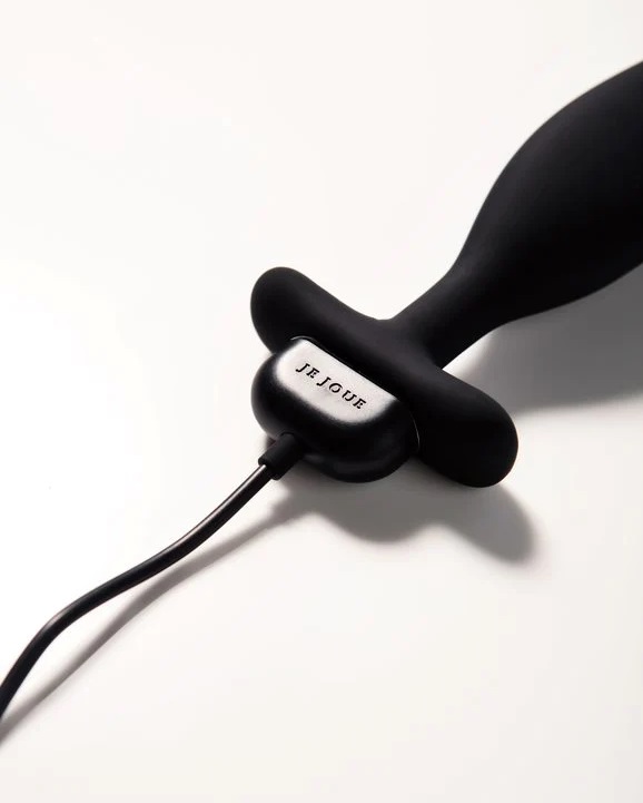Je Joue - Vesta Vibro Butt Plug - Black photo-14 Je Joue - Vesta Vibro Butt Plug - Black photo-14