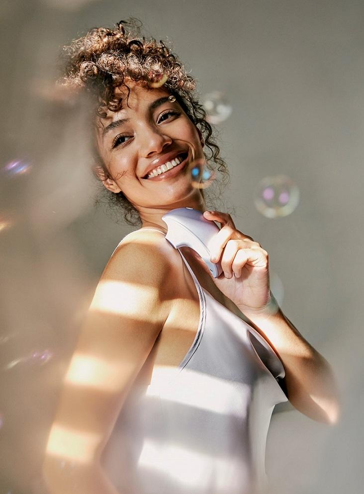 SVAKOM - Pulse Galaxie APP Stimulator w Projector - Metal Lilac photo-11