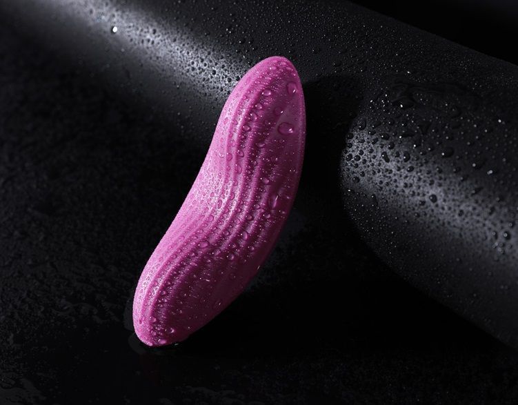 SVAKOM - Edeny APP Clitoral Panty Vibrator - Violet photo-13