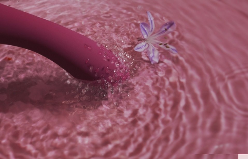 SVAKOM - Amy 2 Flexible G-spot Vibrator - Violet photo-7