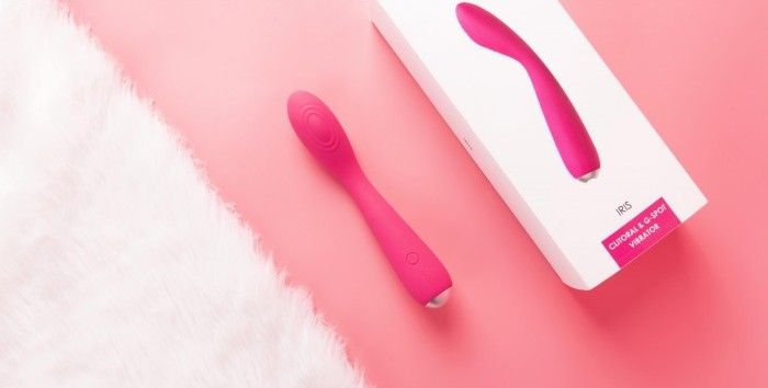 SVAKOM - Iris G-spot Vibrator - Plum Red photo-14