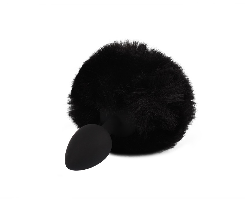 Chisa - Bunny Tail Butt Plug - Black photo-2 Chisa - Bunny Tail Butt Plug - Black photo-2