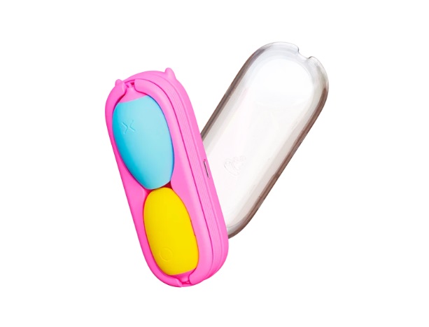 Monster Pub - Play Sucking Double Vibrator photo-5