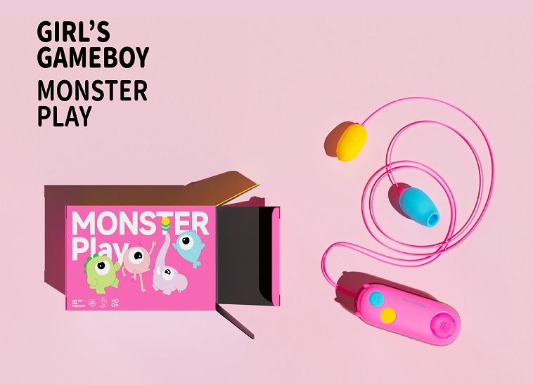 Monster Pub - Play Sucking Double Vibrator photo-22