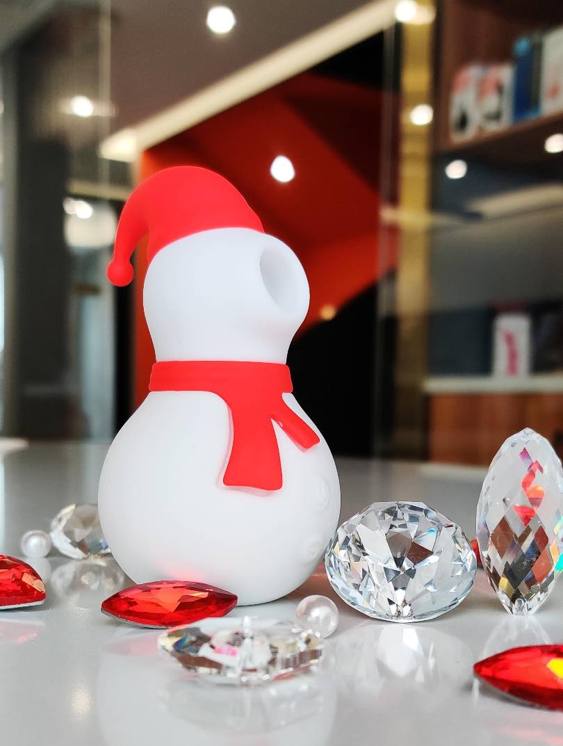 Chisa - Snowman Sucking Massager - Red photo-6