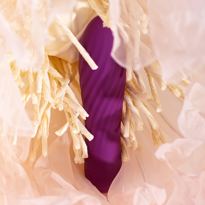 SVAKOM - Tulip Bullet Vibrator - Violet photo-6