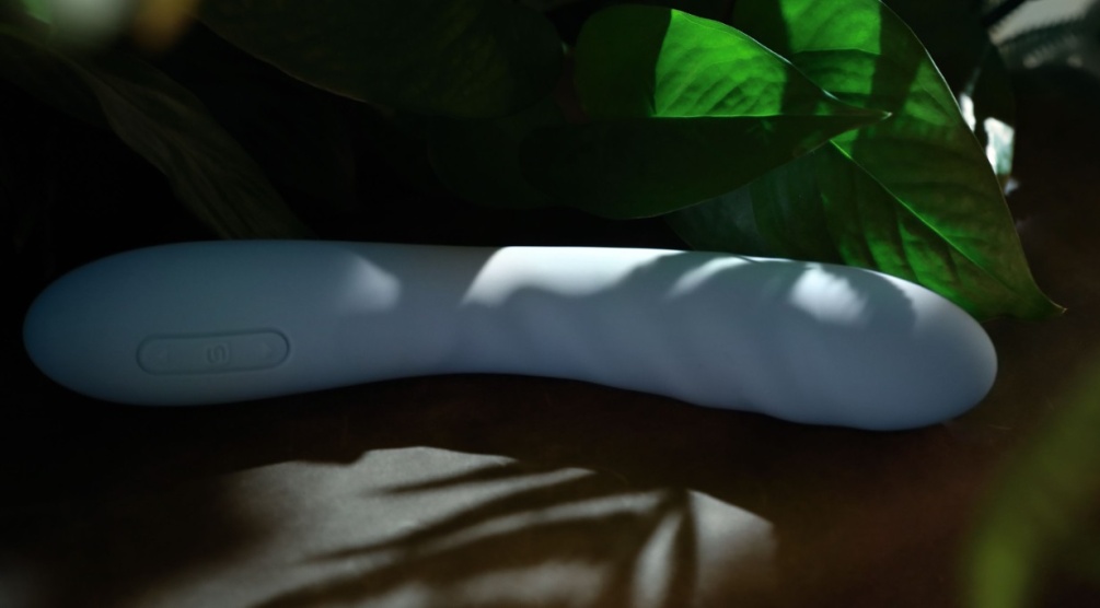 SVAKOM - Ava Neo Interactive Thrusting Vibrator - Cornflower Blue photo-9