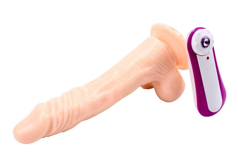 Chisa - James Deen 8.5″ Vibrating Dildo - Flesh photo-6